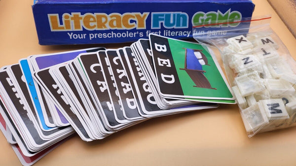 literacy fun game with Flas cards - Chys Thijarah