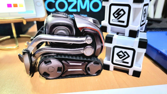 FULLY BOXED BUNDLE LIKE N£W Cozmo LIQUID METAL Special Edition - Chys Thijarah