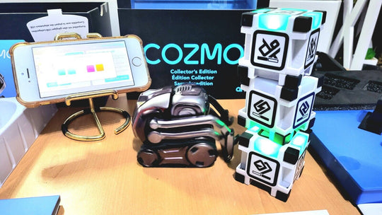 FULLY BOXED BUNDLE LIKE N£W Cozmo LIQUID METAL Special Edition - Chys Thijarah