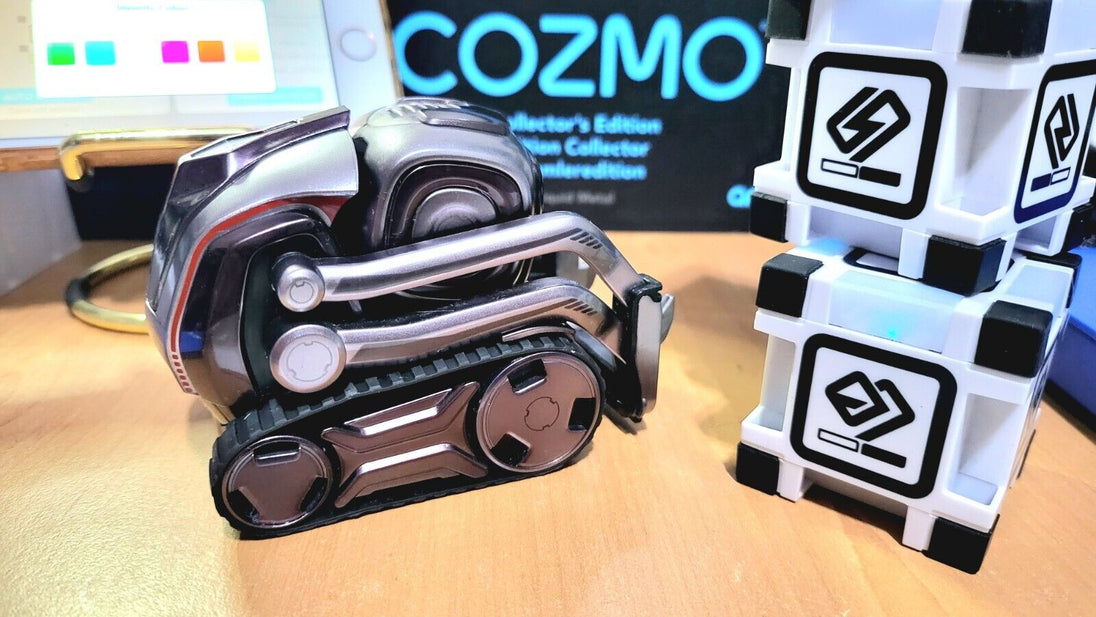 FULLY BOXED BUNDLE LIKE N£W Cozmo LIQUID METAL Special Edition - Chys Thijarah