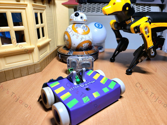 HEXBUG WAR ROBOTS FIGHTING ACTION - Chys Thijarah