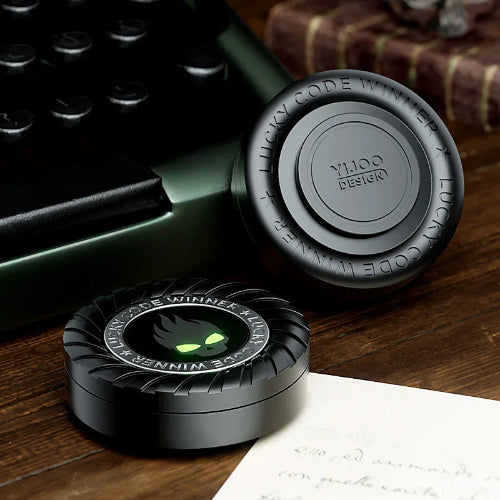 Metal Fidget Spinner Gyro gift-ready fidget toy for work travel and relaxation