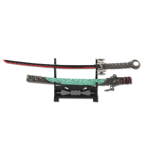 Muramasa-inspired miniature sword keychain gift item with realistic craftsmanship