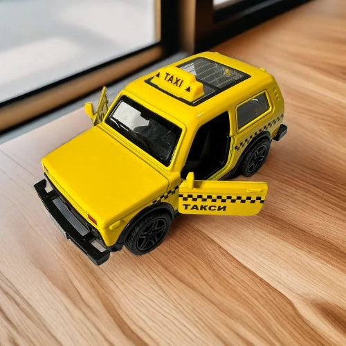 metal taxi toy car small alloy pull back toy for display or play