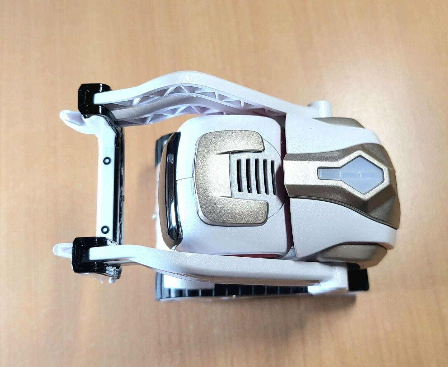 Anki Cozmo Robot (Robot Only) Perfect working Condition Condition Grade - B - Chys Thijarah