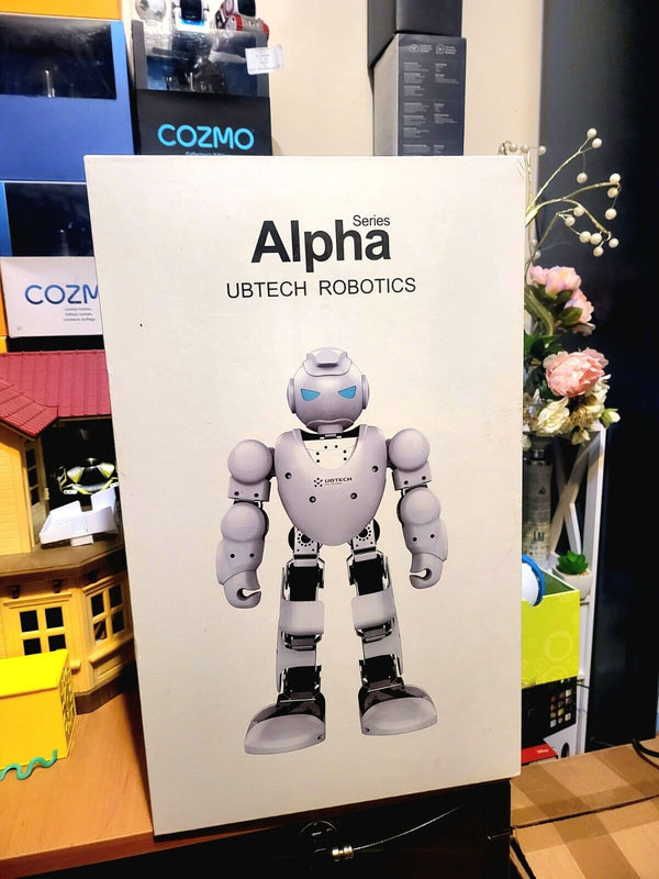 Alpha Robot . ALPHA 1S Series UBTECH Robot - USED LIKE N£W - Chys Thijarah